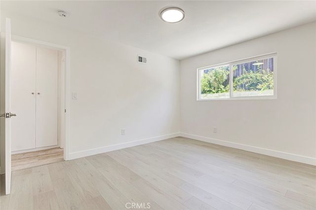 16509 Shamhart, Granada Hills, CA 91344