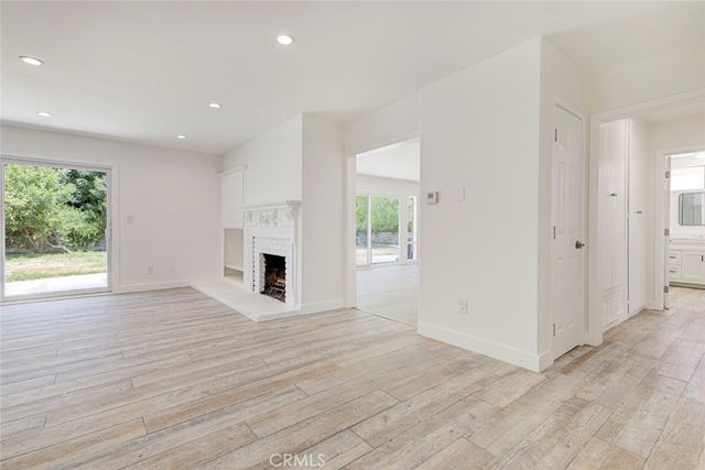 16509 Shamhart, Granada Hills, CA 91344