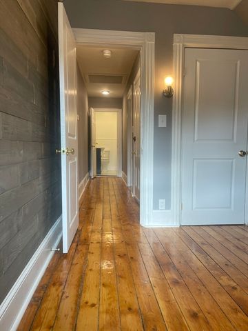 13 Broad St 3, North Attleboro, MA 02760