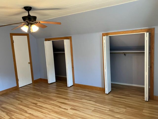 910 W 19th Street, Sterling, IL 60181