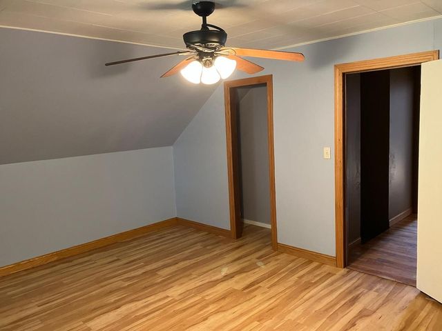 910 W 19th Street, Sterling, IL 60181