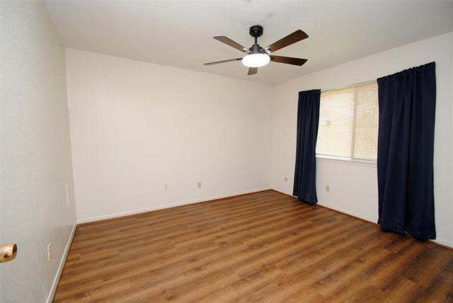 1906 Quail Grove Lane, Missouri City, TX 77459