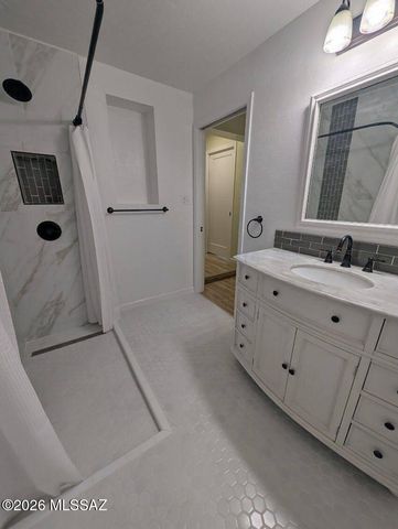 2734 E 18th Street, Tucson, AZ 85716