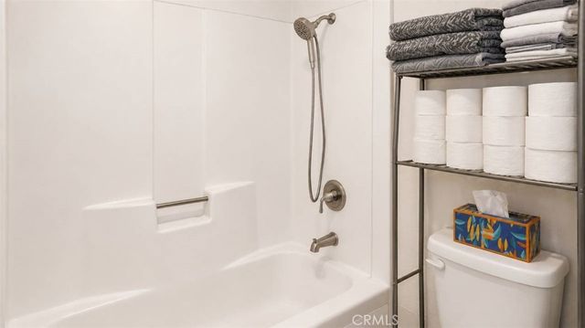 1345 Cabrillo Park Drive P-14, Santa Ana, CA 92701