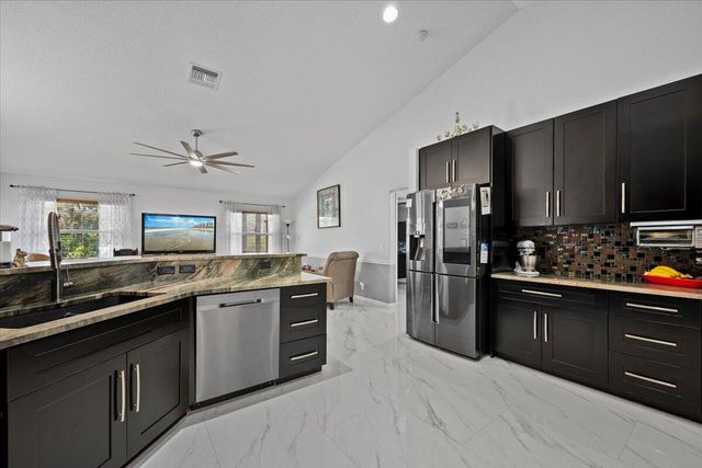 13613 N 62nd Ct Court N, The Acreage, FL 33412
