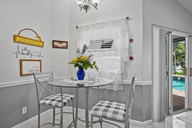 13613 N 62nd Ct Court N, The Acreage, FL 33412