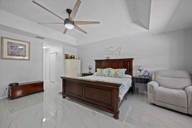 13613 N 62nd Ct Court N, The Acreage, FL 33412