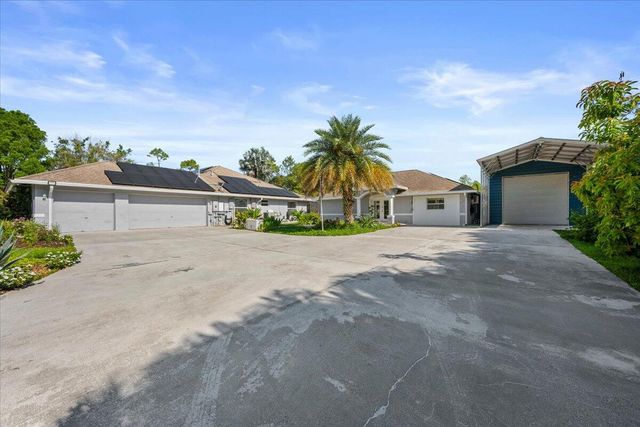 13613 N 62nd Ct Court N, The Acreage, FL 33412