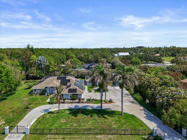 13613 N 62nd Ct Court N, The Acreage, FL 33412
