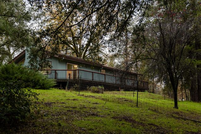 6100 Shasta Rd, Garden Valley, CA 95633