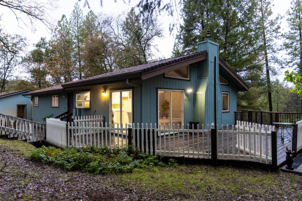 6100 Shasta Rd, Garden Valley, CA 95633