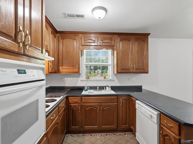 288 Eleven Forty Road, Grant, AL 35747
