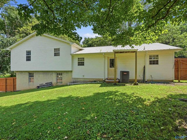 288 Eleven Forty Road, Grant, AL 35747