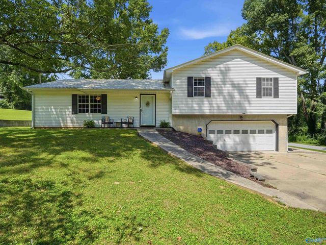 288 Eleven Forty Road, Grant, AL 35747