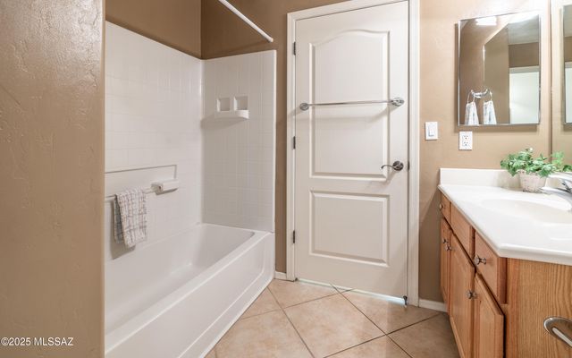 5375 W Eagle Claws Court, Marana, AZ 85658