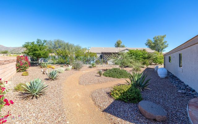5375 W Eagle Claws Court, Marana, AZ 85658