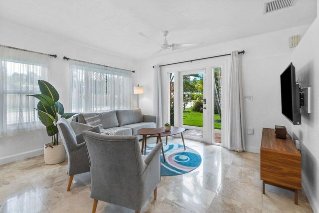 1911 Parker Avenue, West Palm Beach, FL 33401