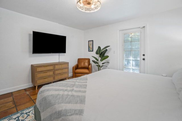 1911 Parker Avenue, West Palm Beach, FL 33401