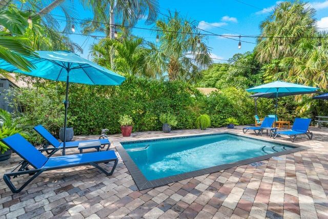 1911 Parker Avenue, West Palm Beach, FL 33401