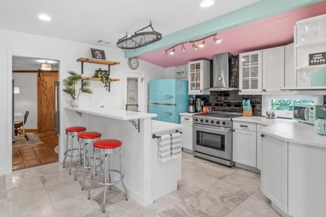 1911 Parker Avenue, West Palm Beach, FL 33401