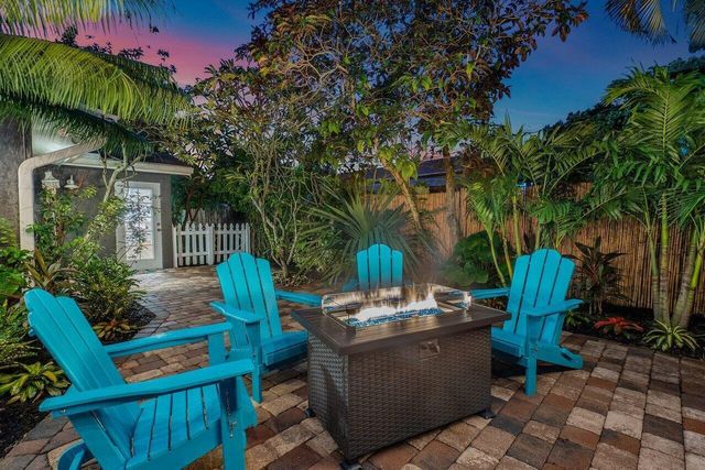 1911 Parker Avenue, West Palm Beach, FL 33401