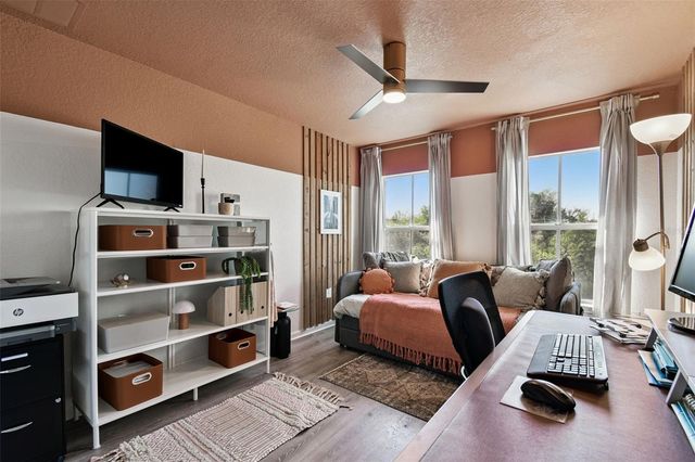 8209 DOWN ROYAL ROAD, Tampa, FL 33610