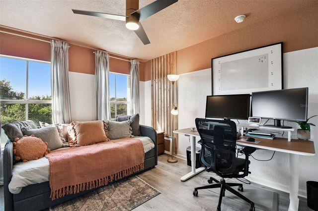 8209 DOWN ROYAL ROAD, Tampa, FL 33610