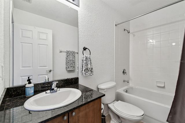 8209 DOWN ROYAL ROAD, Tampa, FL 33610