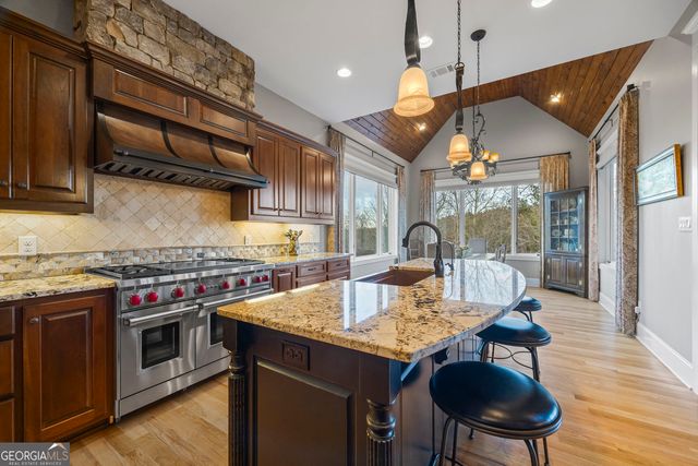 1308 Currahee Club Drive, Toccoa, GA 30577