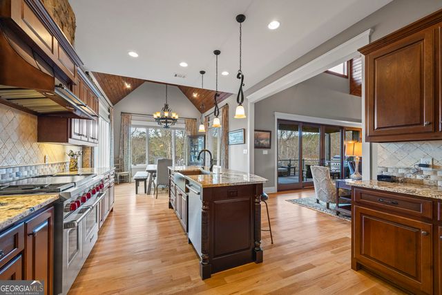 1308 Currahee Club Drive, Toccoa, GA 30577