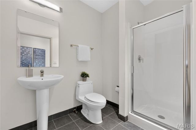 1627 Locust Street 705, St Louis, MO 63103