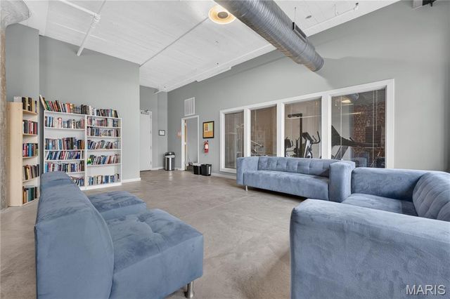 1627 Locust Street 705, St Louis, MO 63103