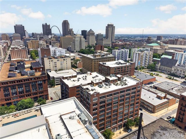 1627 Locust Street 705, St Louis, MO 63103