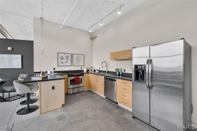 1627 Locust Street 705, St Louis, MO 63103