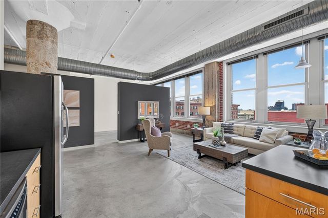 1627 Locust Street 705, St Louis, MO 63103