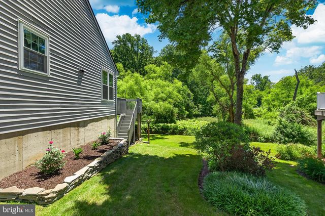6016 WHITNEY CT, Landenberg, PA 19350