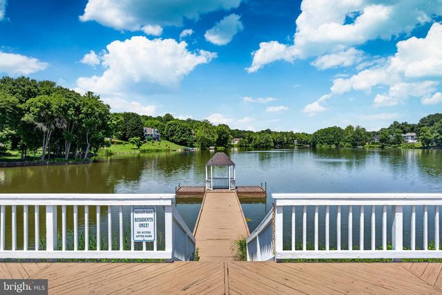 6016 WHITNEY CT, Landenberg, PA 19350