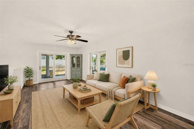 809 JACARANDA DRIVE, Largo, FL 33770