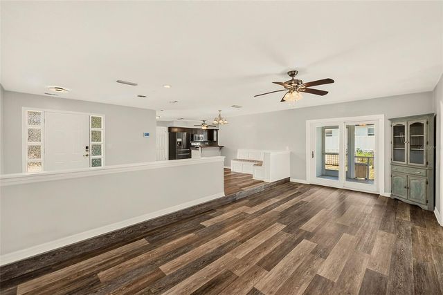 809 JACARANDA DRIVE, Largo, FL 33770