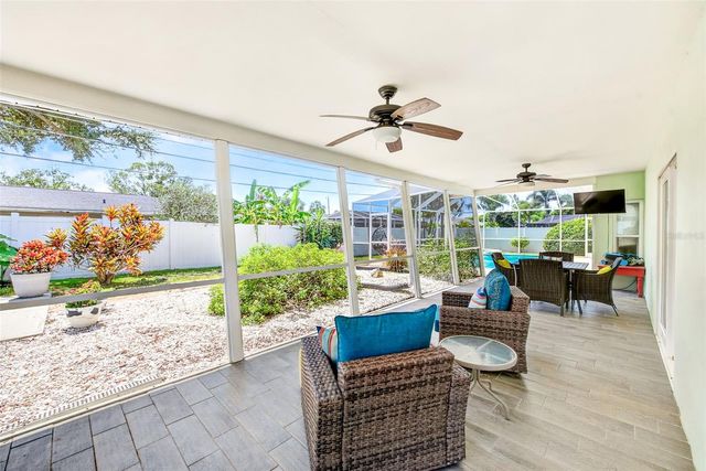 809 JACARANDA DRIVE, Largo, FL 33770