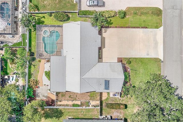 809 JACARANDA DRIVE, Largo, FL 33770