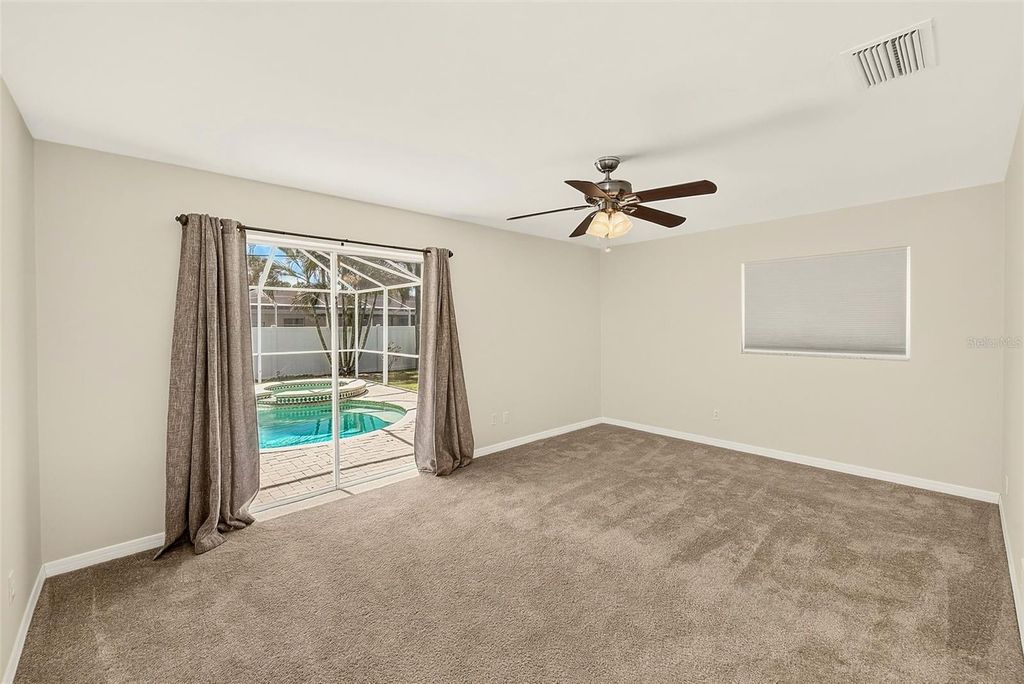 Image 26 of property listing at 809 JACARANDA DRIVE, Largo, FL 33770