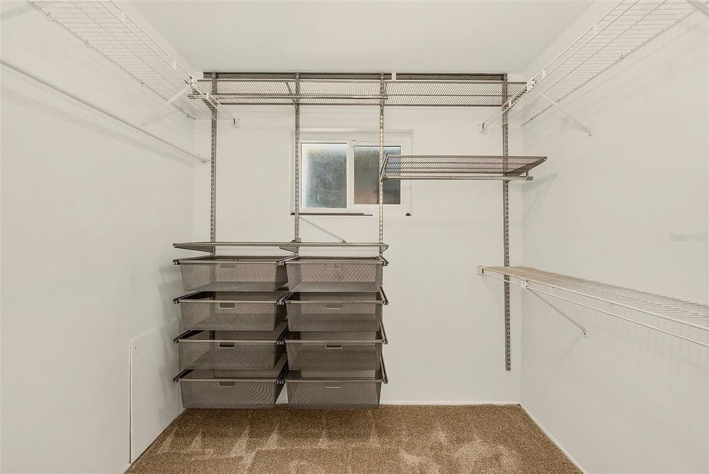 Image 30 of property listing at 809 JACARANDA DRIVE, Largo, FL 33770