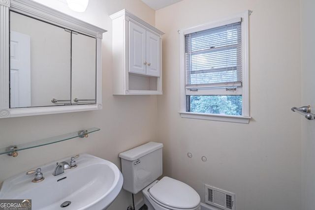 3142 Brooks Drive, Snellville, GA 30078