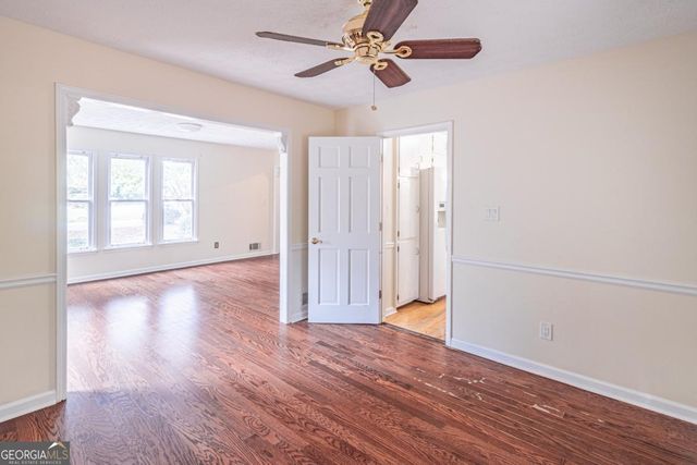 3142 Brooks Drive, Snellville, GA 30078