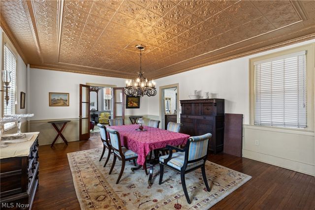 900 Main Street, Wellsburg, WV 26070