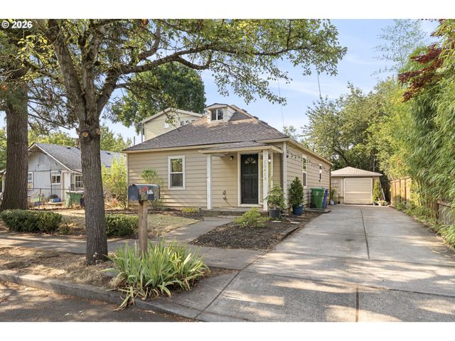 10413 Se RAMONA St, Portland, OR 97266