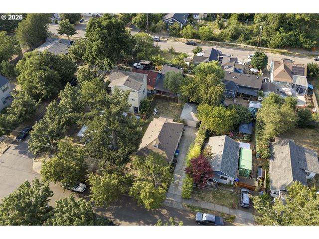 10413 Se RAMONA St, Portland, OR 97266