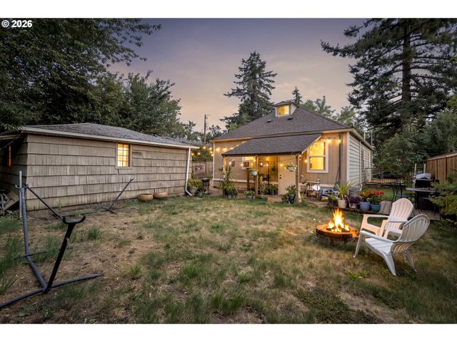 10413 Se RAMONA St, Portland, OR 97266