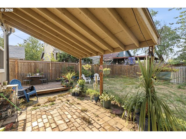 10413 Se RAMONA St, Portland, OR 97266